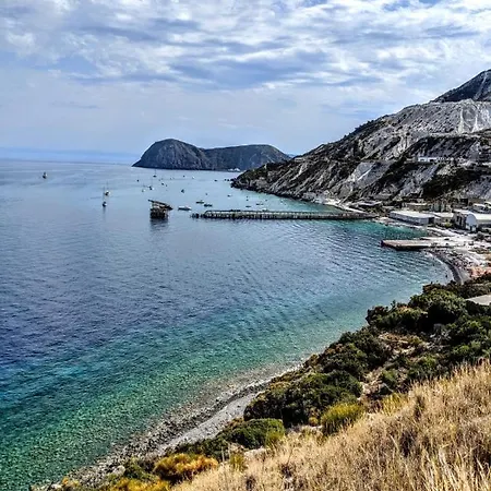 Al Salvatore Di Lipari (Isola Lipari)