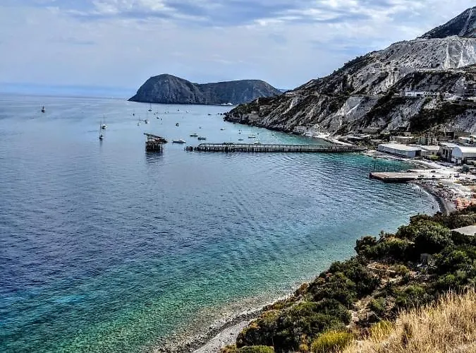 Al Salvatore Di Lipari (Isola Lipari)