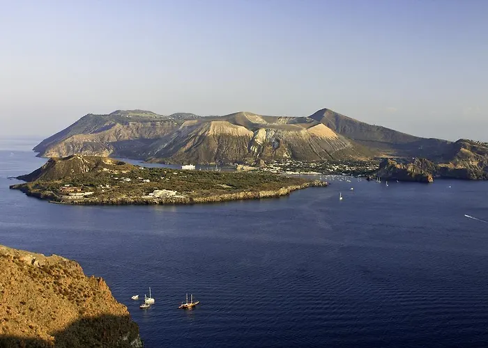 Al Salvatore Di Lipari (Isola Lipari)